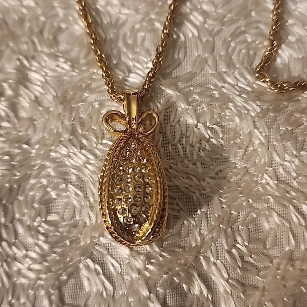Vintage Joan Rivers Gold Paved Diamond Necklace